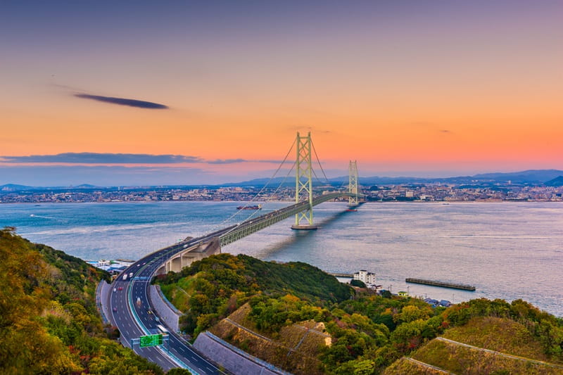 Akashi Kaikyo Brücke bei Kobe