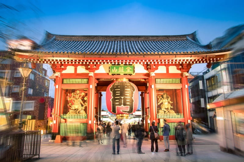 Kaminarimon Donnertor in Asakusa Tokyo